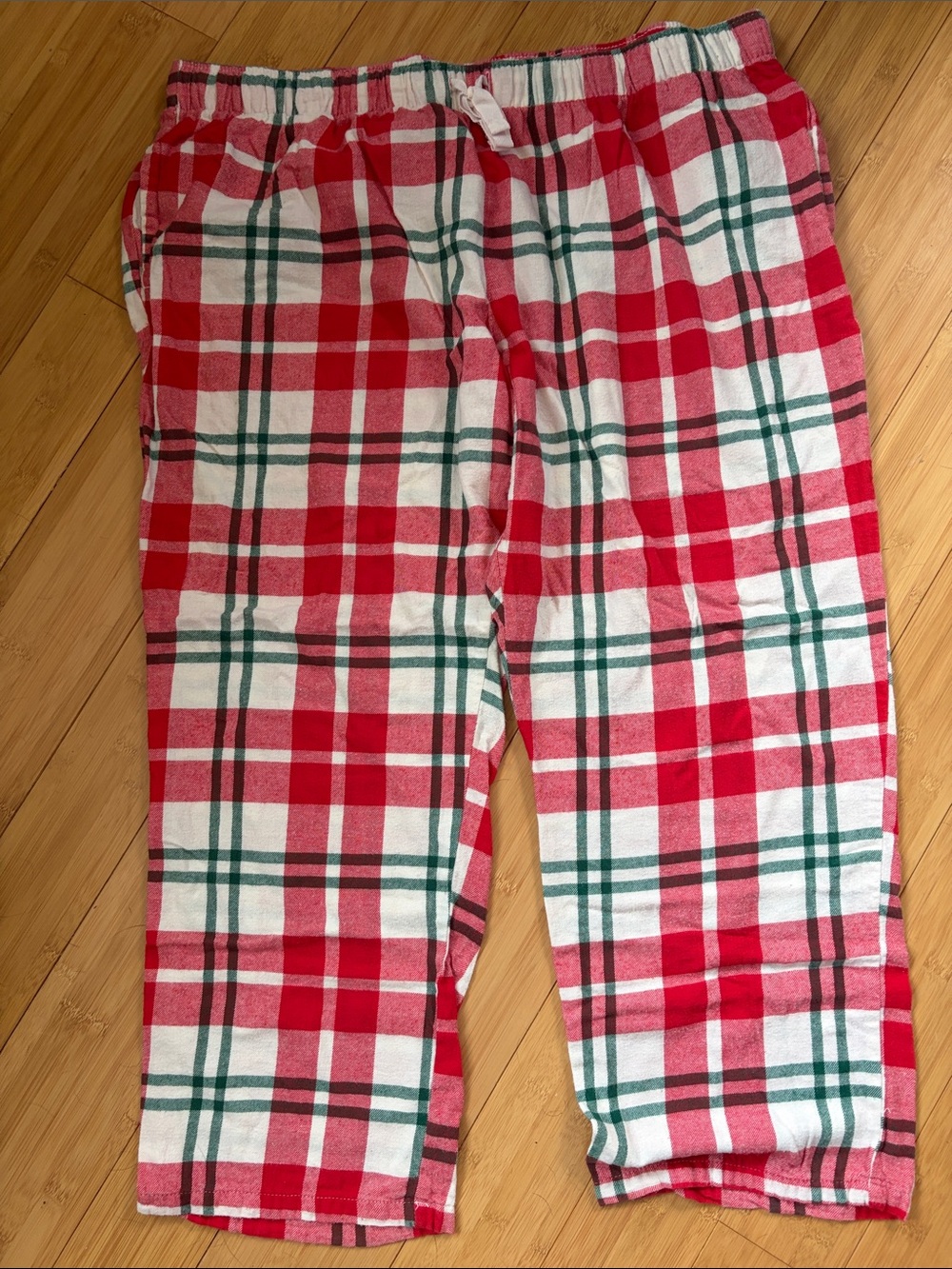 Old Navy Christmas Plaid Pajama Pants